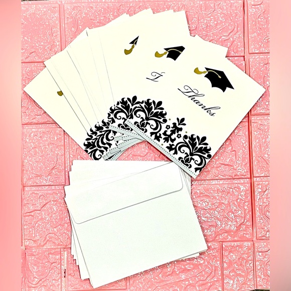 THANK YOU Graduation postcards TY CARDS Black & White Pack of 12 size 5 x 4 NEW - Picture 4 of 5
